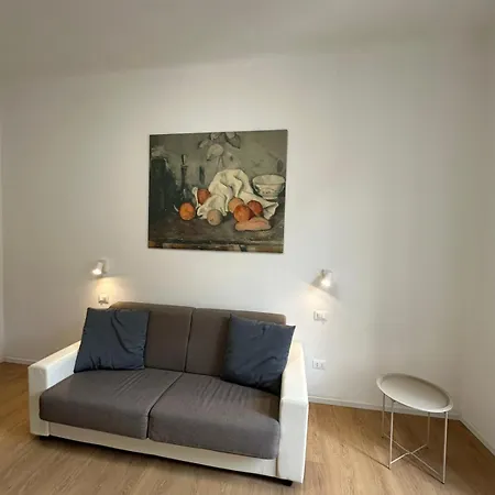 Apartment Five Lands